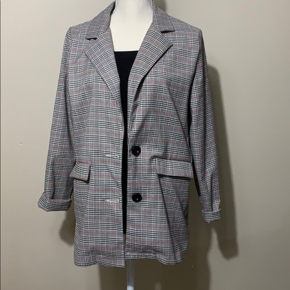 Lightweight Plaid Blazer